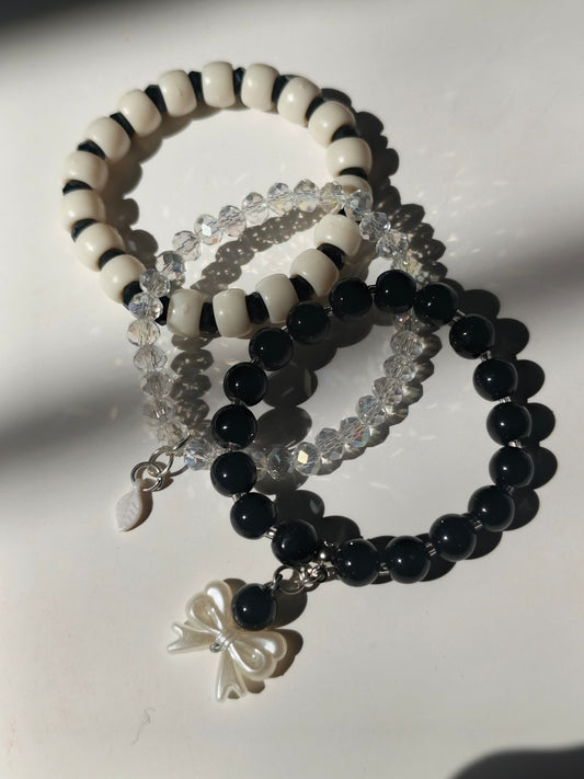 Black & white trio bracelet set
